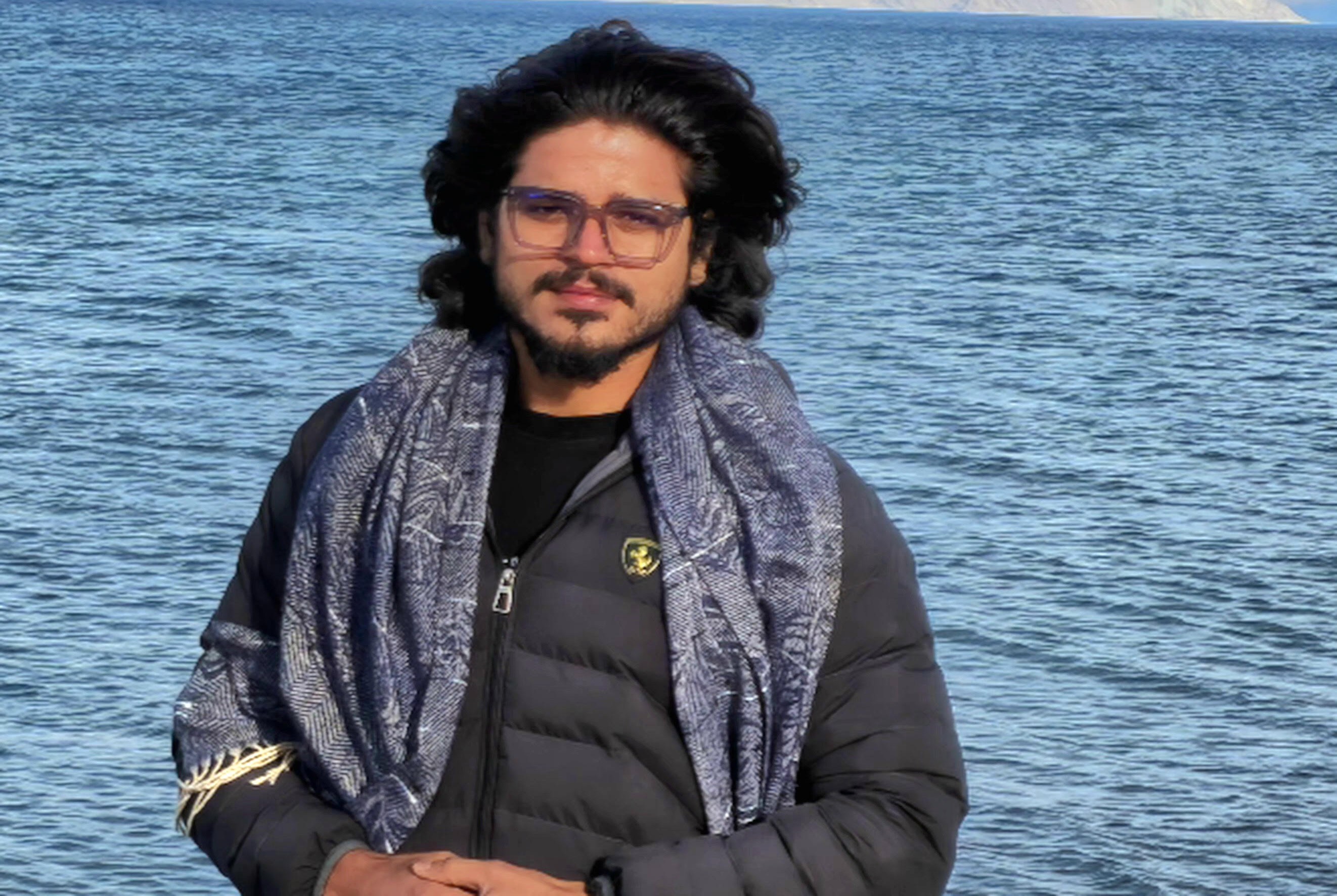 Mr. Rinku Chodhari